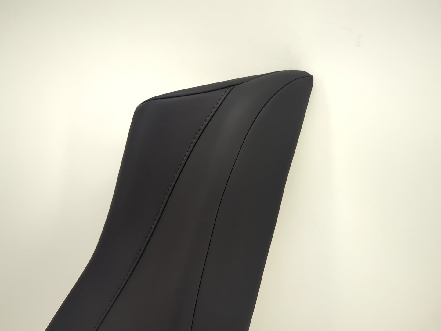 2024 Tesla Model 3 Highland Second Row Bolster Right Black 1836648-01-A