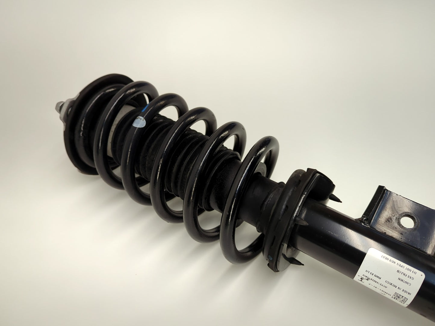 2022-2023 Tesla Model 3 Front Left Strut Absorber 1044364-01-F