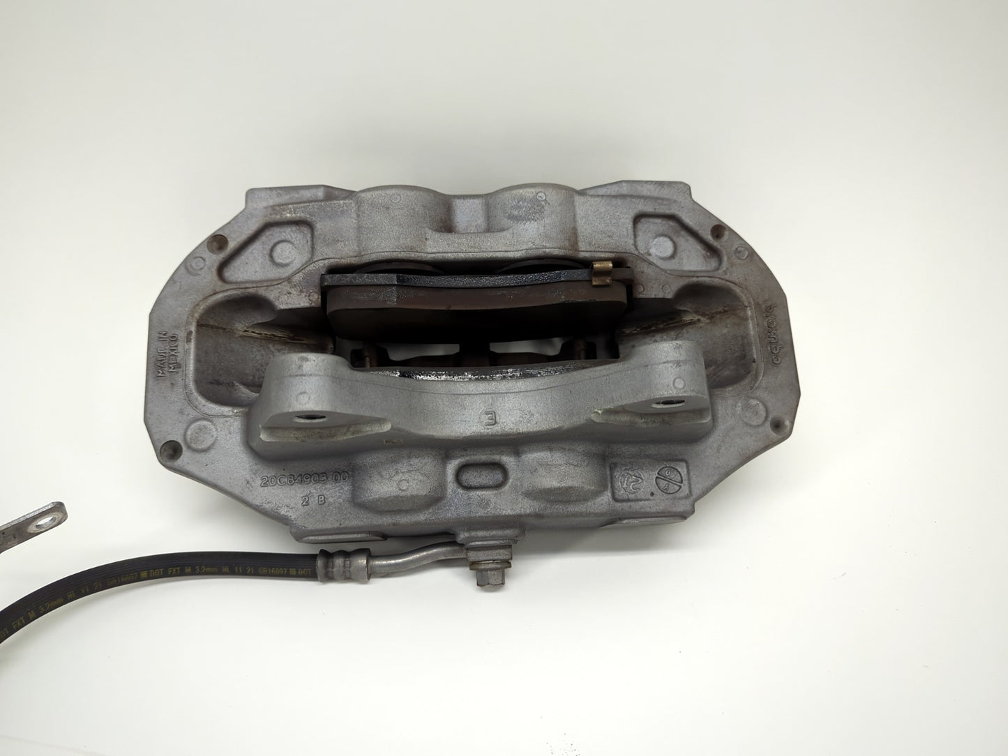 2022-2023 Tesla Model 3 Front Left Brake Caliper 1044621-00-E