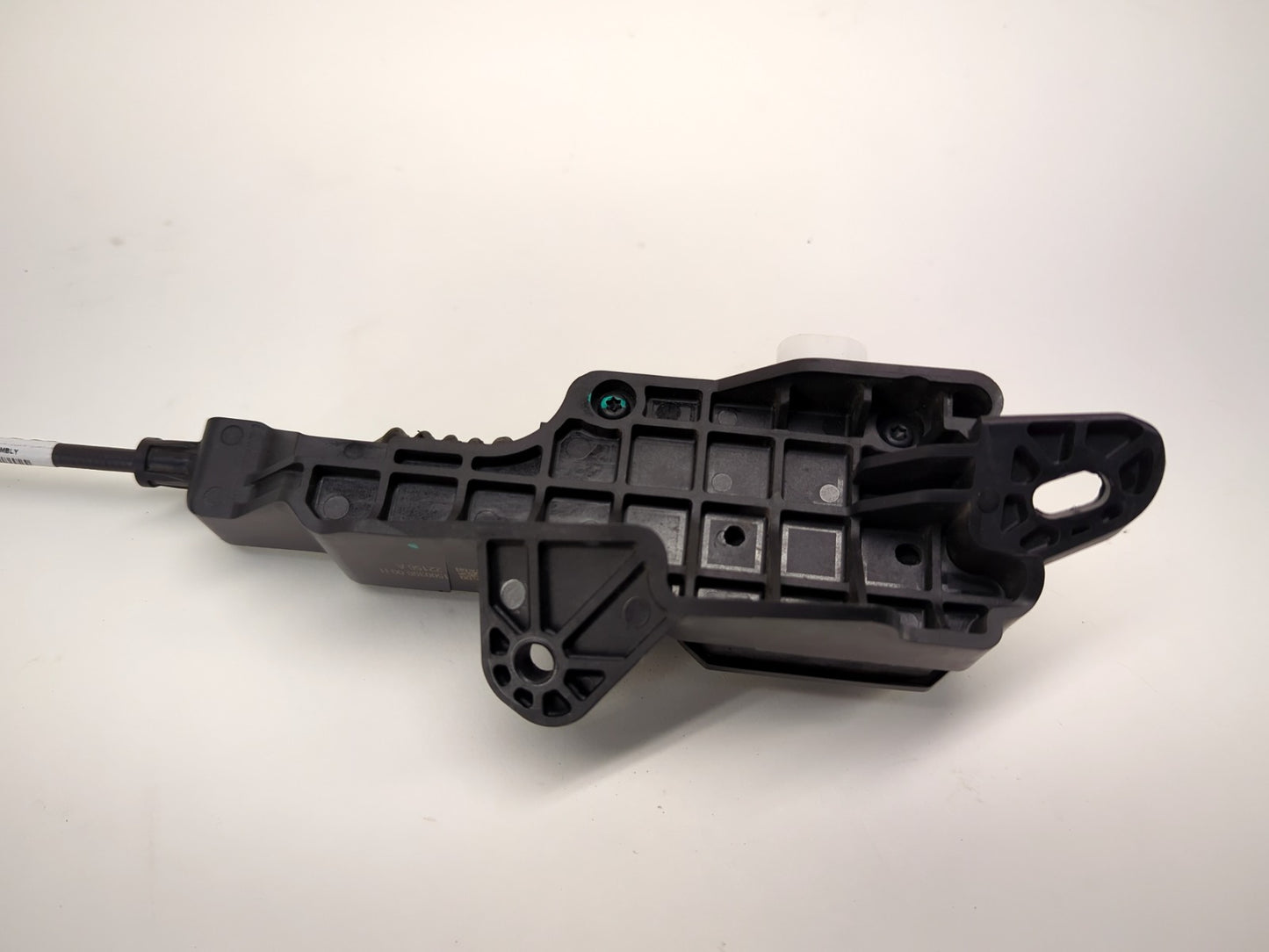 2021-2022 Tesla Model Y Hood Release Actuator 1500398-00-H