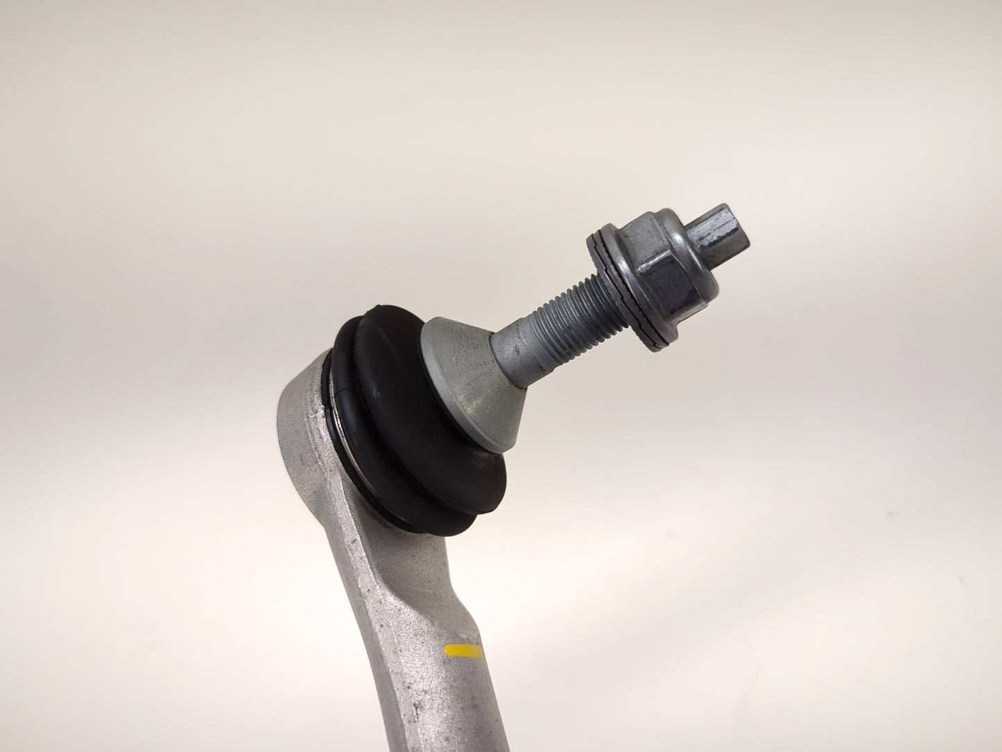 2024 Tesla Model Y Outer Tie Rod Left Or Right 1044850-99-A