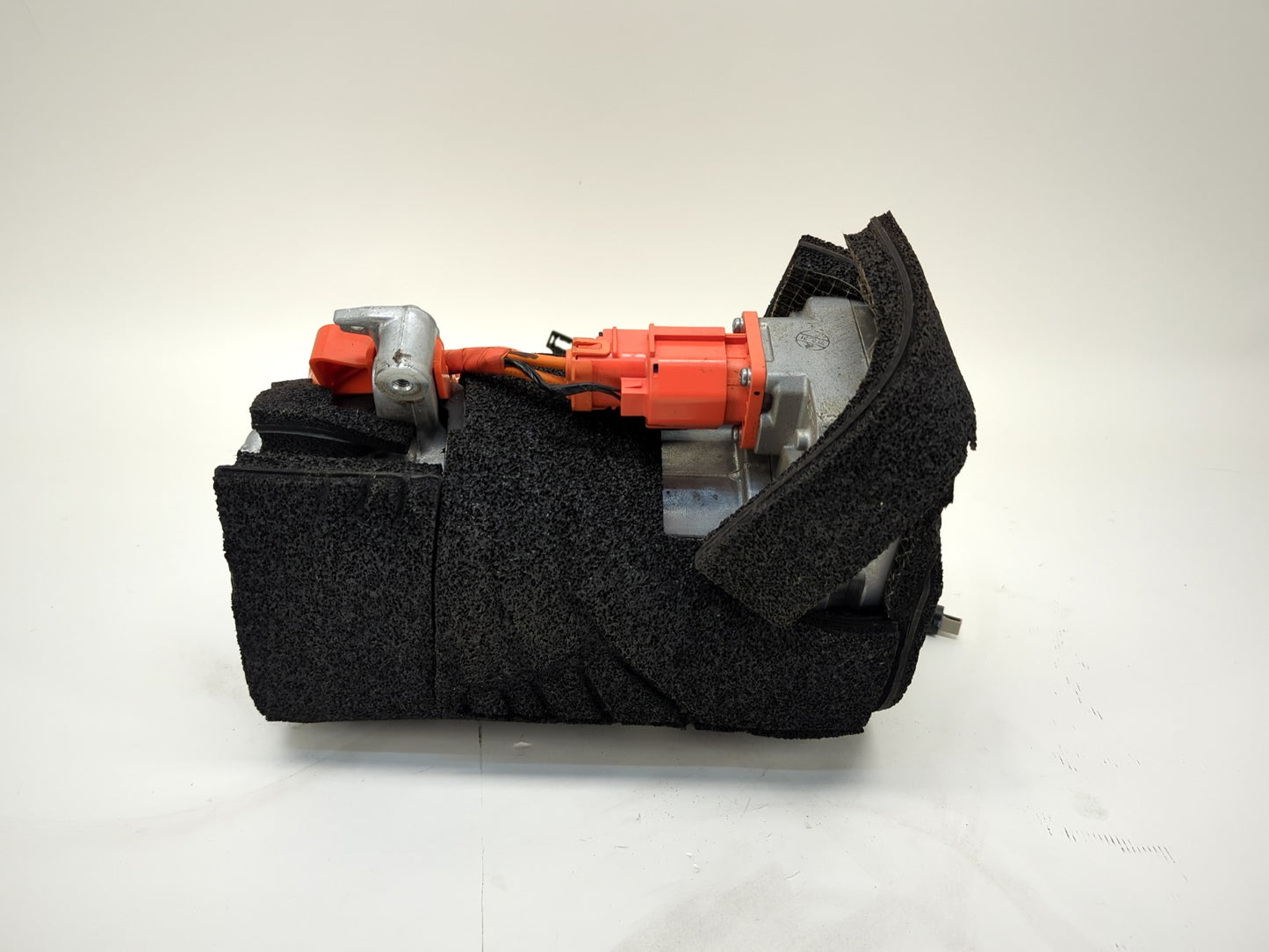 2022-2024 Tesla Model Y Heat Pump 1501256-00-M
