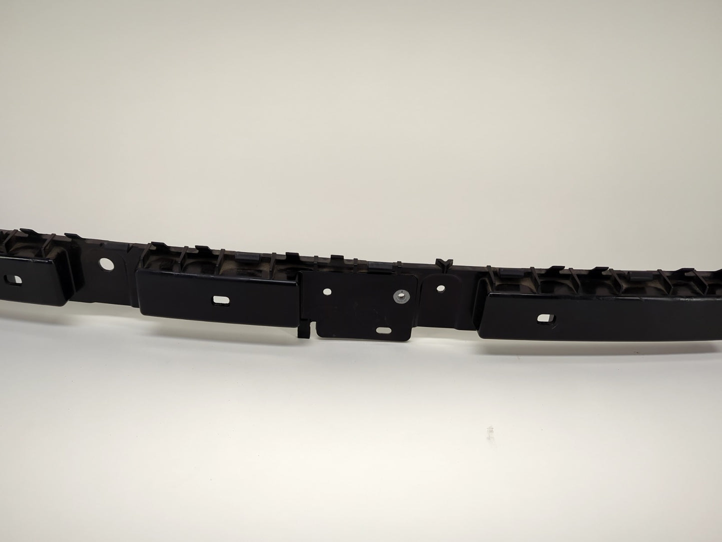 2021-2023 Tesla Model 3 Bracket Rear Center 1121191-00-E