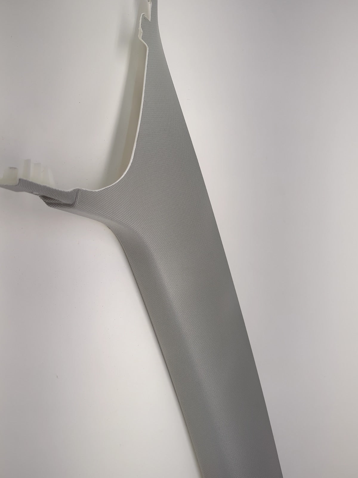 2022 Tesla Model 3 A Pillar Upper Right Trim 1086241-01-L
