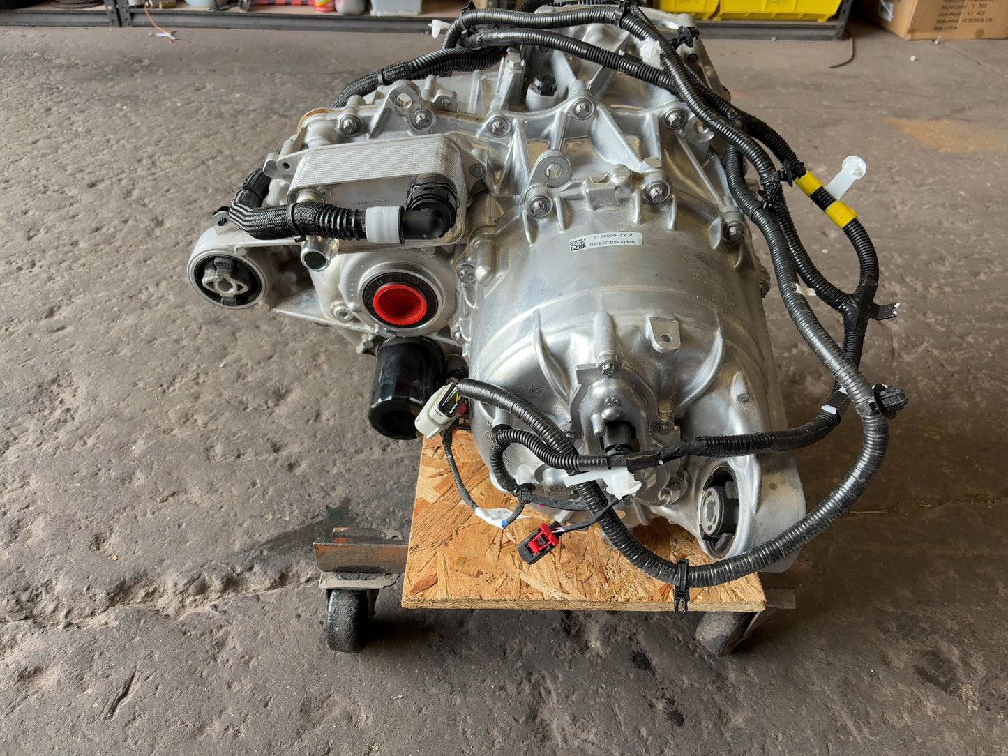2025 Tesla Model Y Rear Drive Unit Base 1120990-17-K