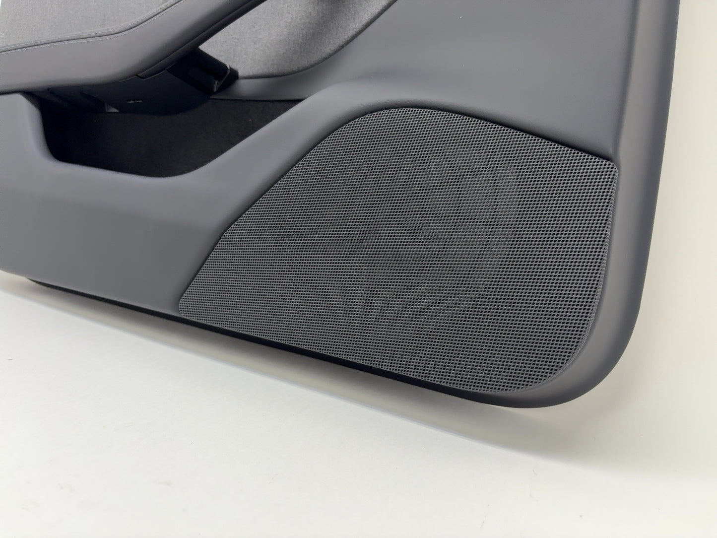 2025 Tesla Model 3 Highland Front Left Door Panel 1983171-25-E