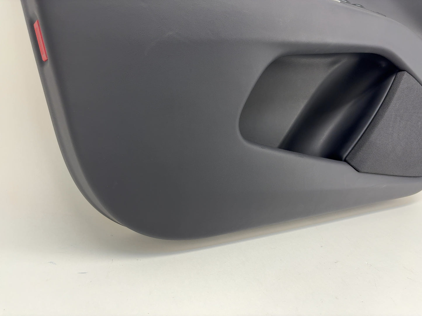 2018 Tesla Model X Front Left Door Panel White 1055327-18-L