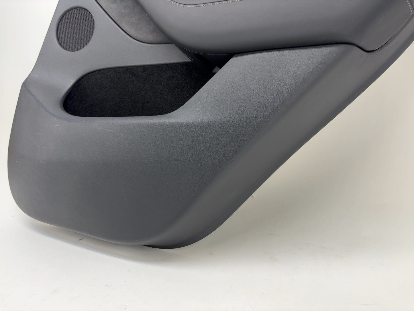 2022-2023 Tesla Model Y Rear Right Door Panel Black 1997297-00-A