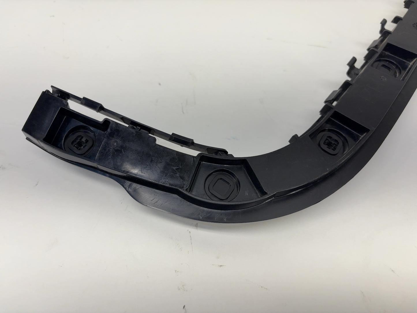 2024-2025 Tesla Model 3 Highland Bracket Rear Right 1762735-00-C
