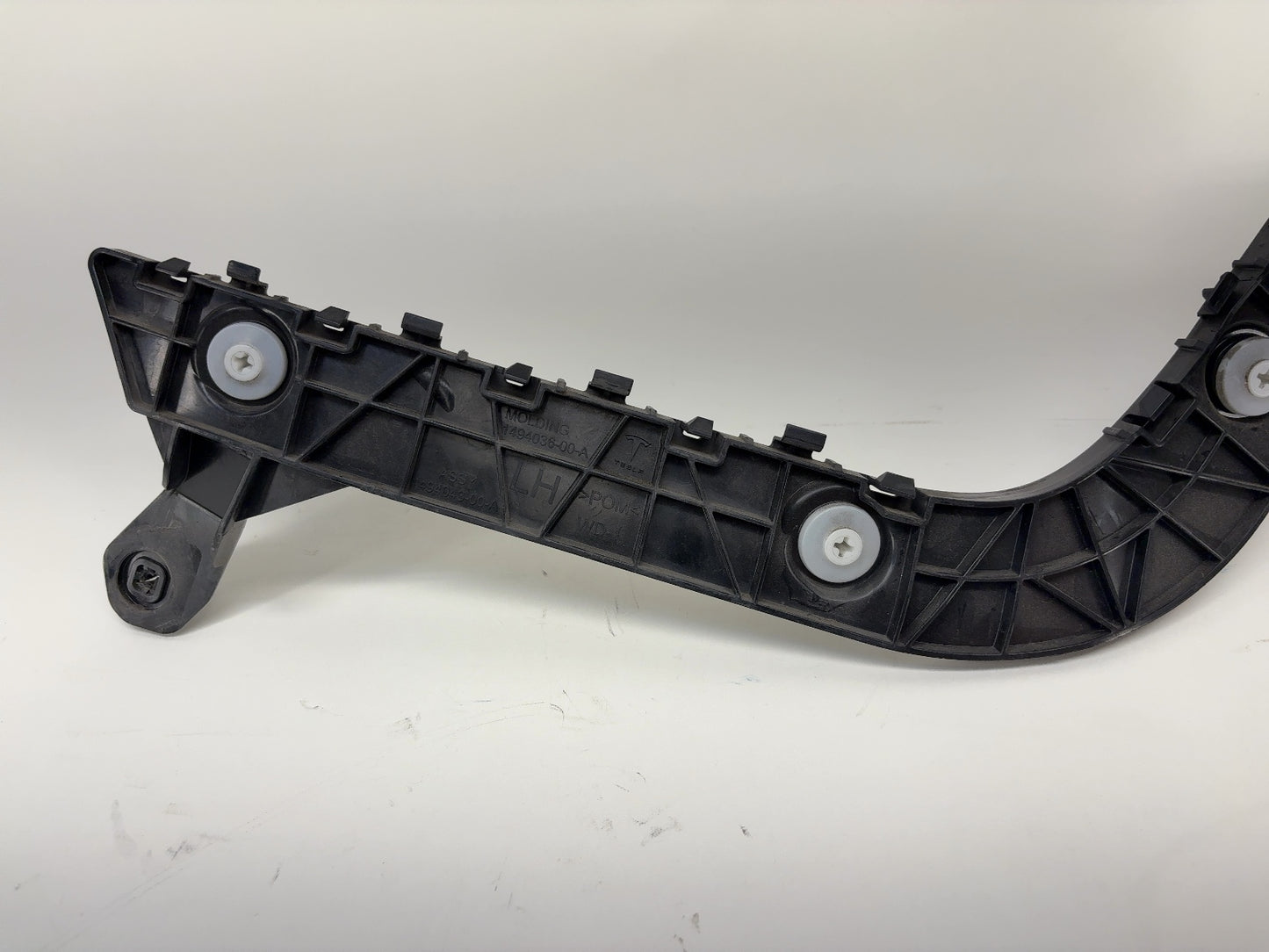 2021 Tesla Model Y Bracket Rear Left 1494043-00-D