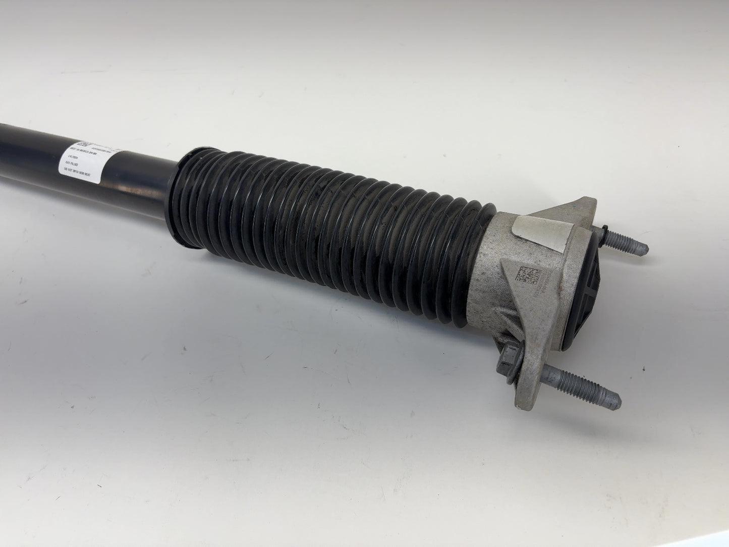 2022 Tesla Model 3 Rear Strut Absorber 1044461-01-E