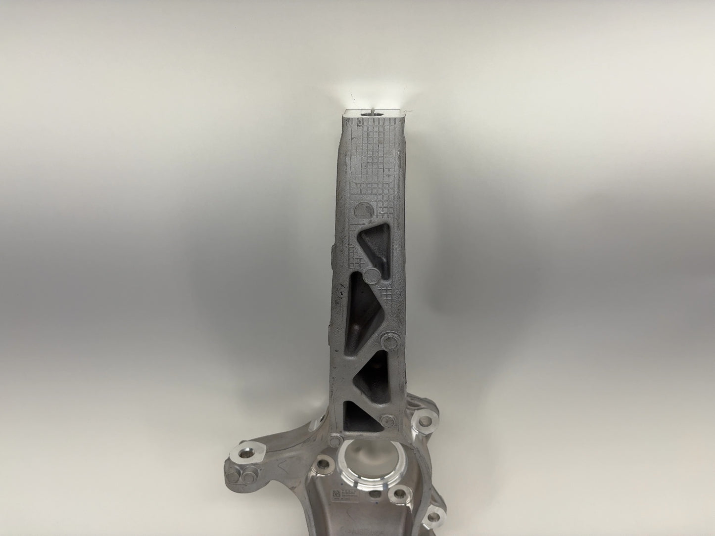 2022-2023 Tesla Model Y Front Right Knuckle 1188316-00-E