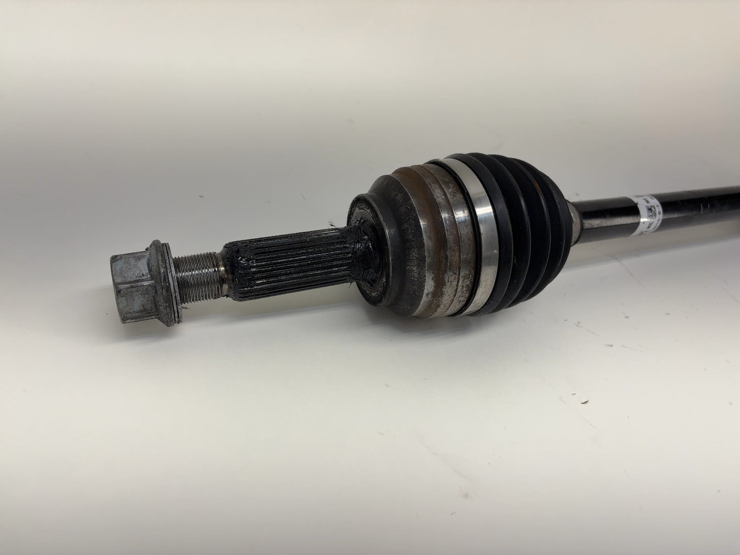 2018 Tesla Model X Front Right Axle Shaft 1027115-00-D