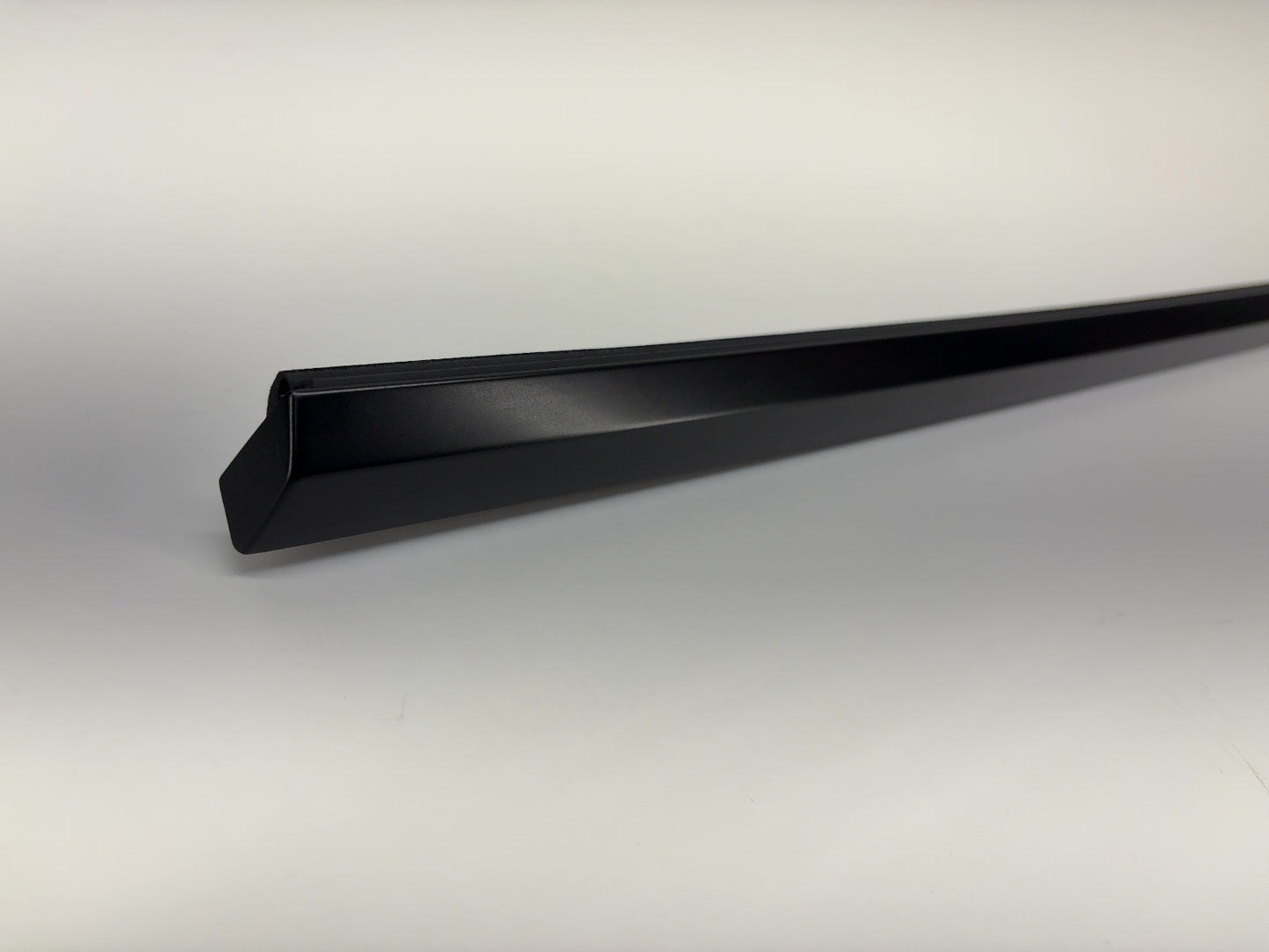 2021-2025 Tesla Model Y Rear Left Door Belt Molding 1495720-00-D