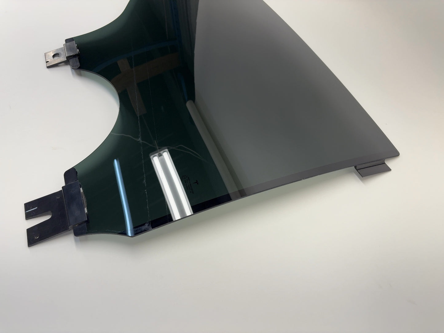 2018 Tesla Model X Rear Right Door Glass 1052716-00-G