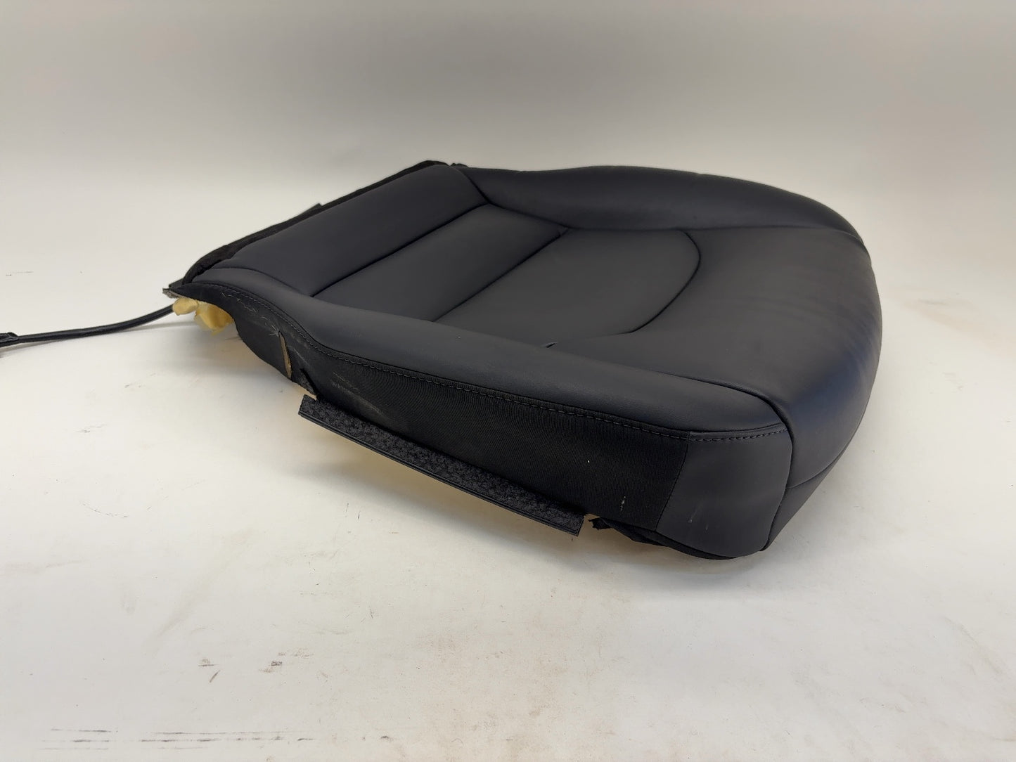 2018 Tesla Model 3 Front Left Driver Seat Lower Cushion Black 1112638-91-E