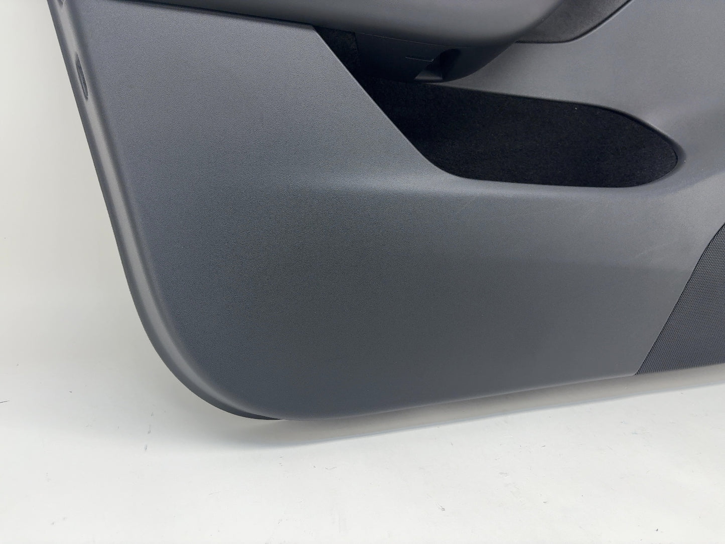 2024-2025 Tesla Model Y Front Left Door Panel 1997294-00-E