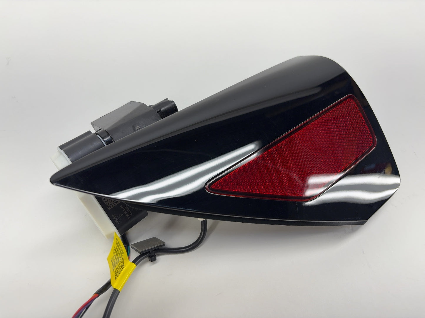 2025 Tesla Model Y Charge Port Door 1566302-10-H