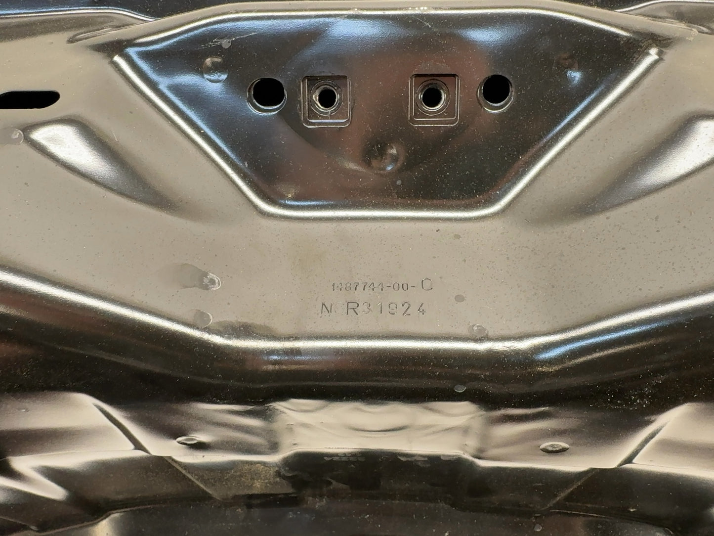 2025 Tesla Model Y Rear Body Panel 1487744-00-C