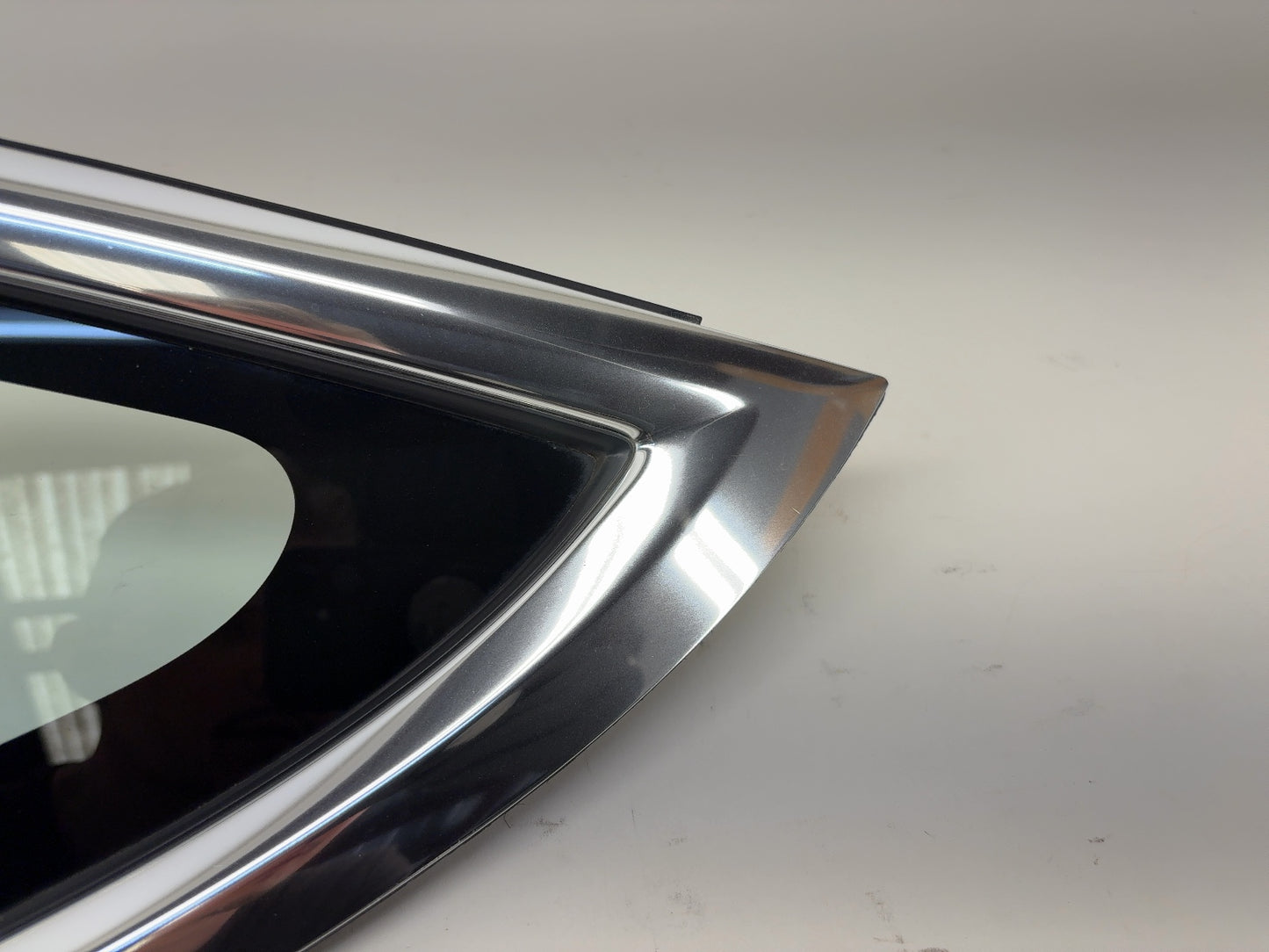 2019 Tesla Model 3 Left Quarter Glass 1098757-00-F