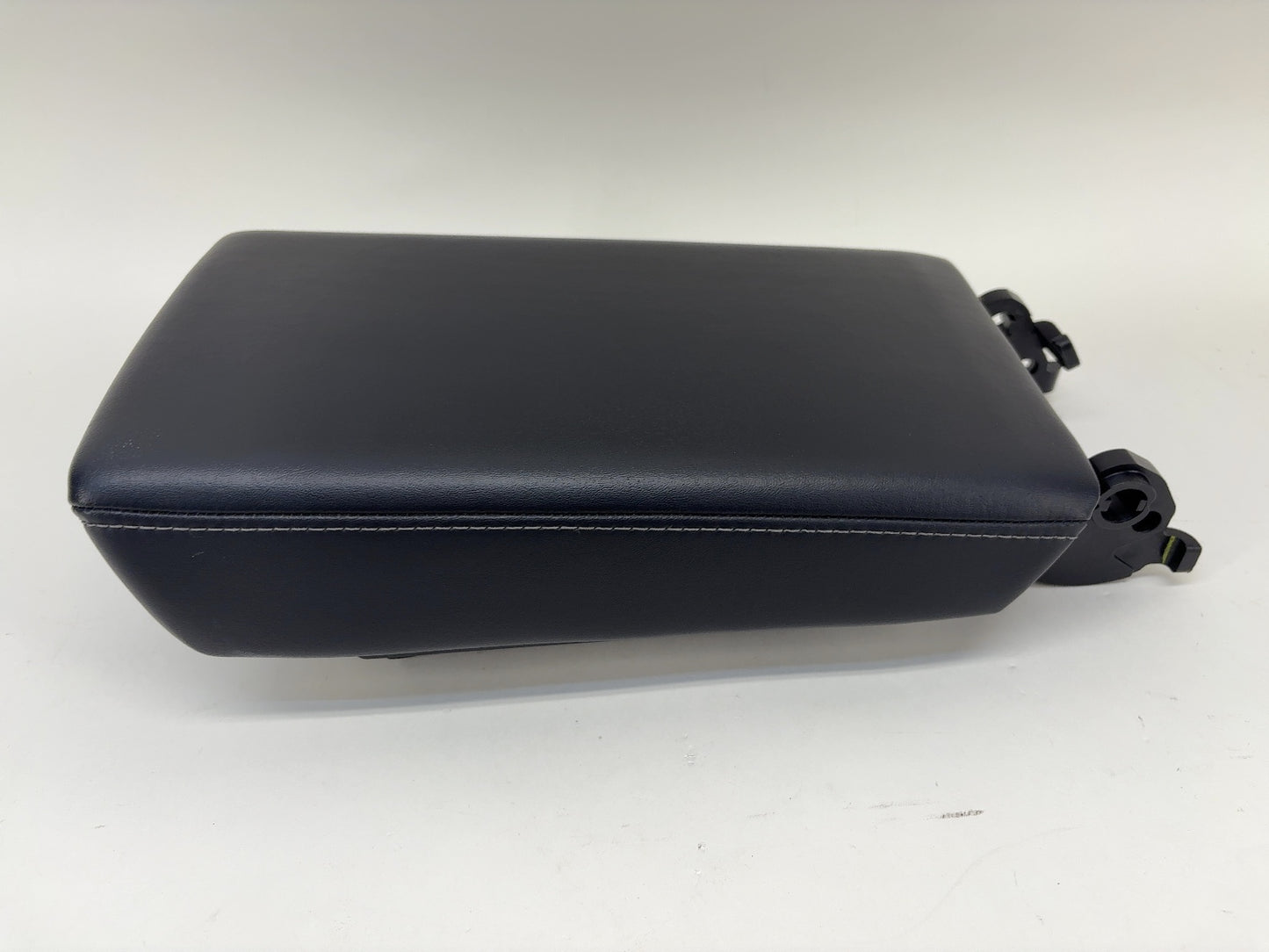 2020-2023 Tesla Model 3 Console Armrest Pad 1582886-00-B