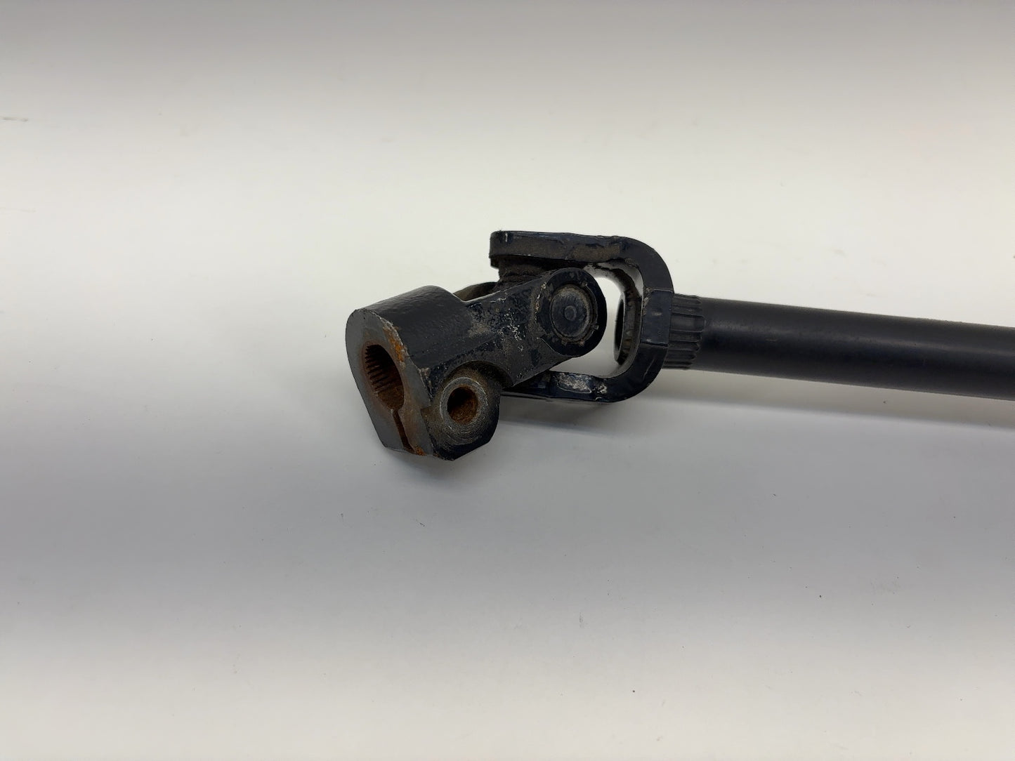 2017 Tesla Model X Steering I Shaft Link Lower 1027826-00-A
