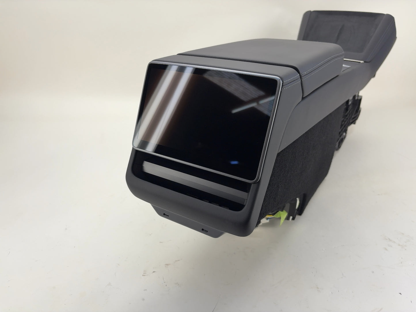 2025 Tesla Model 3 Highland Center Console 1714377-24-L