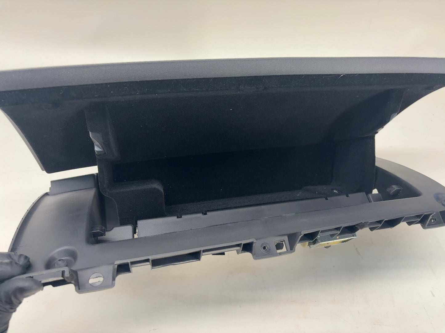 2021 Tesla Model 3 Instrument Panel Glove 1083340-S0-K