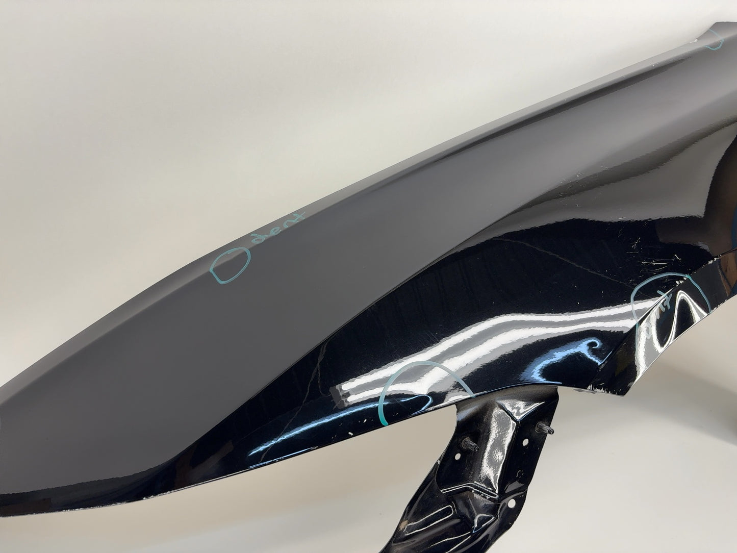 2024-2025 Tesla Model 3 Left Fender 1714884-E0-F