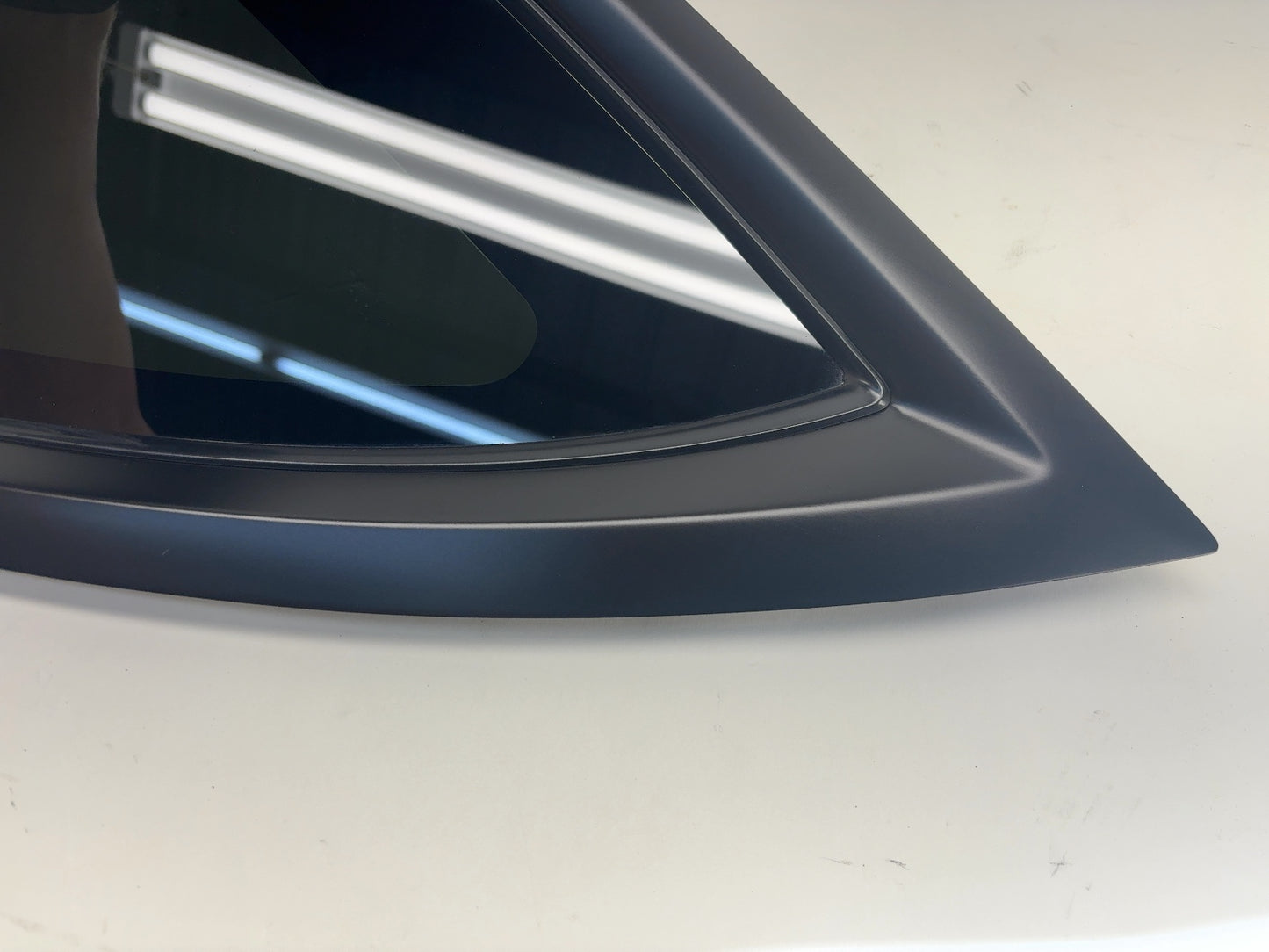 2021-2023 Tesla Model Y Left Quarter Glass 1495740-99-H