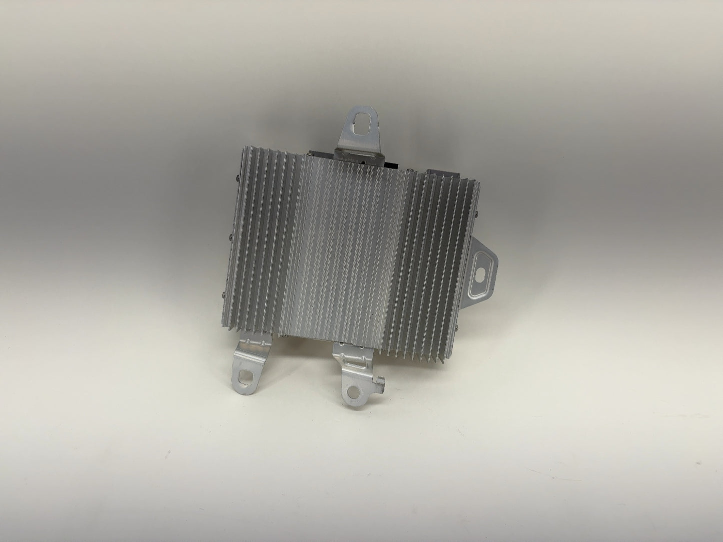 2021 Tesla Model Y Amplifier Audio 1507152-00-A