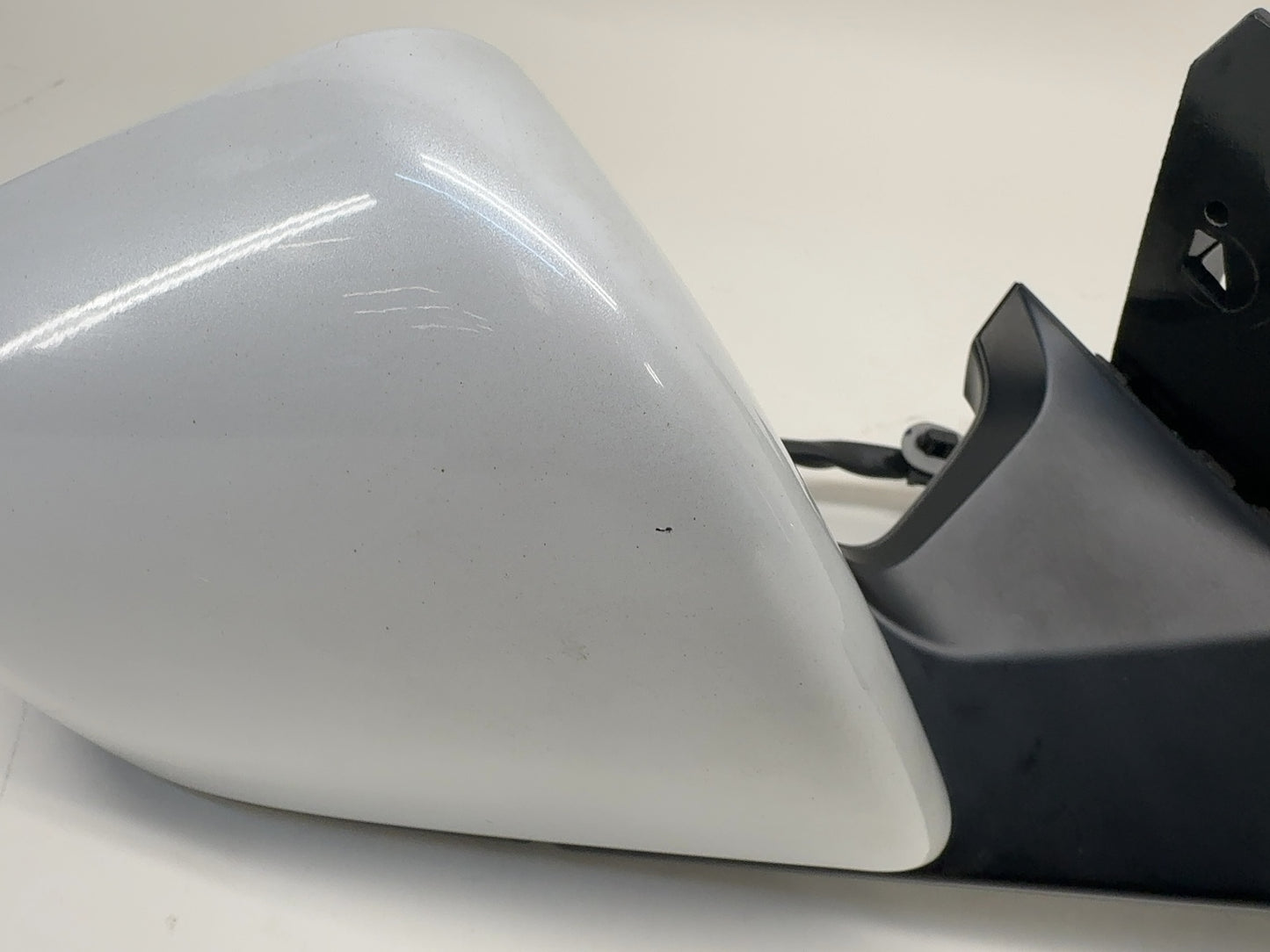 2021 Tesla Model Y Front Right Door Mirror Assembly 1594112-98-A