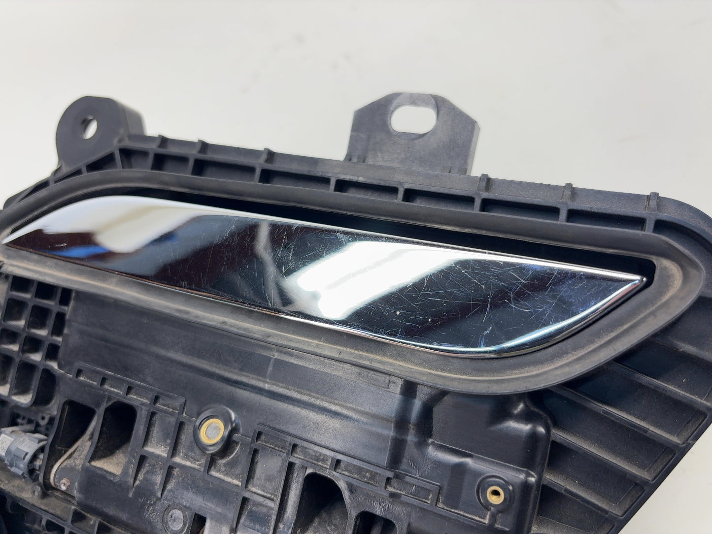 2021 Tesla Model S Rear Left Door Handle 1100299-00-B