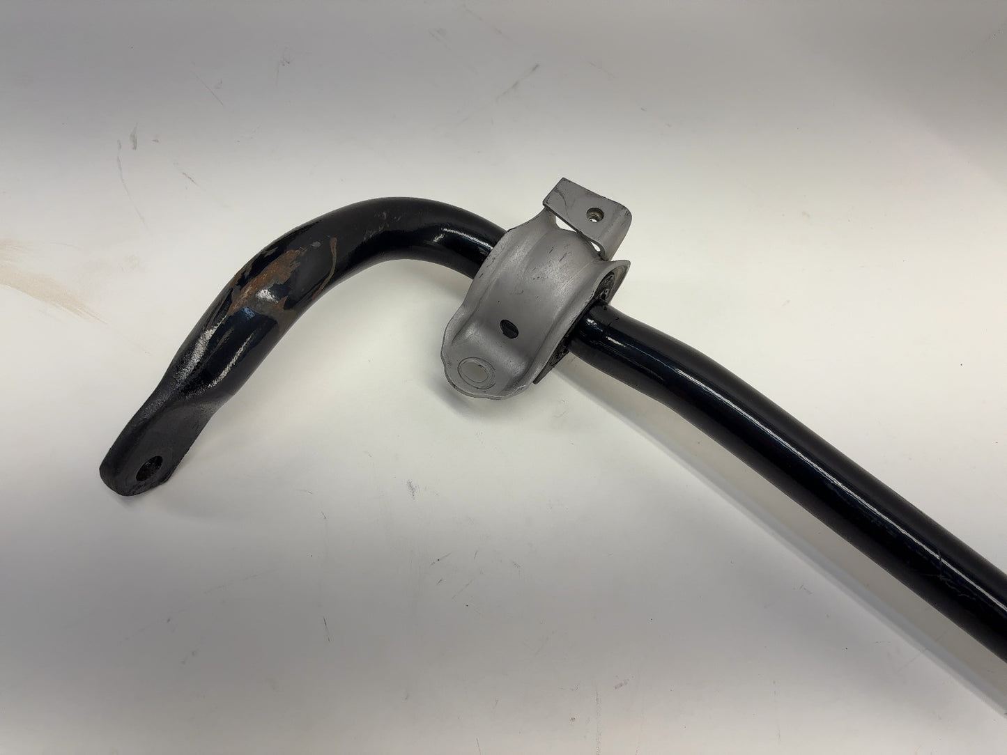 2023 Tesla Model Y Front Stabilizer Sway Bar 1288386-00-A