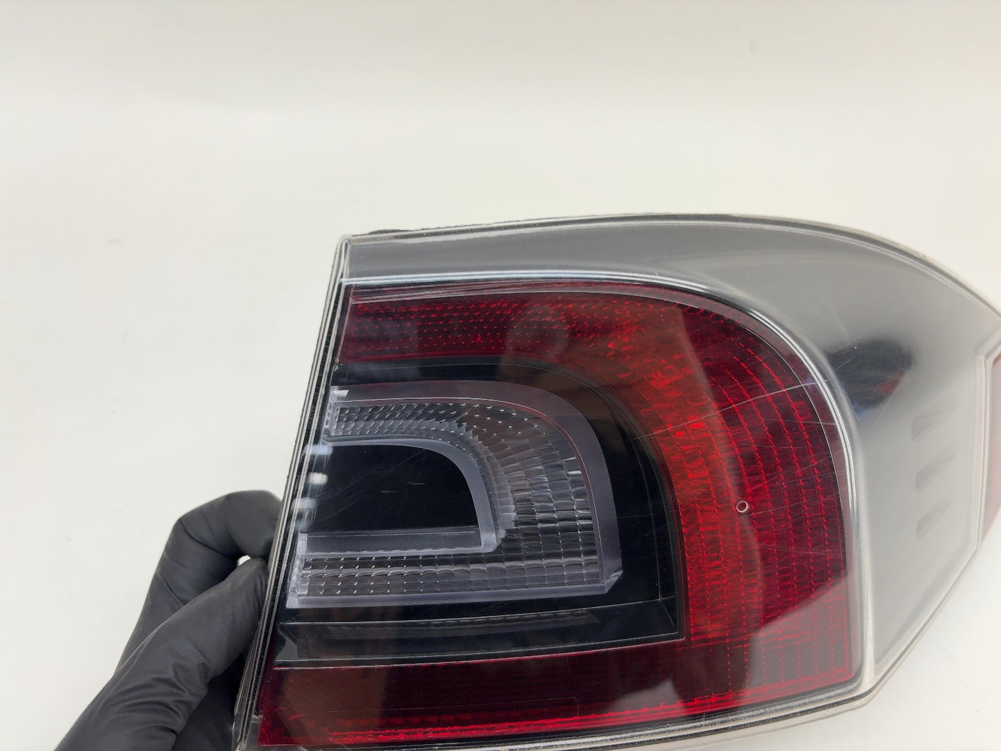 2015 Tesla Model S Right Tail Lamp 6005919-00-D