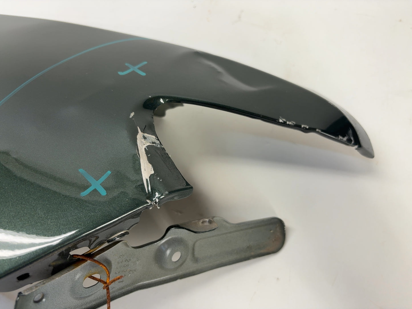 2023-2024 Rivian R1T Right Fender PT01013179-A