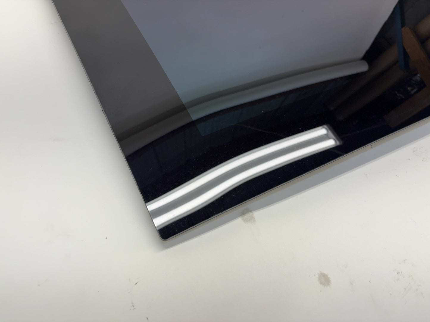 2015 Tesla Model S Glass Panel Moving Sunroof 1043257-00-A