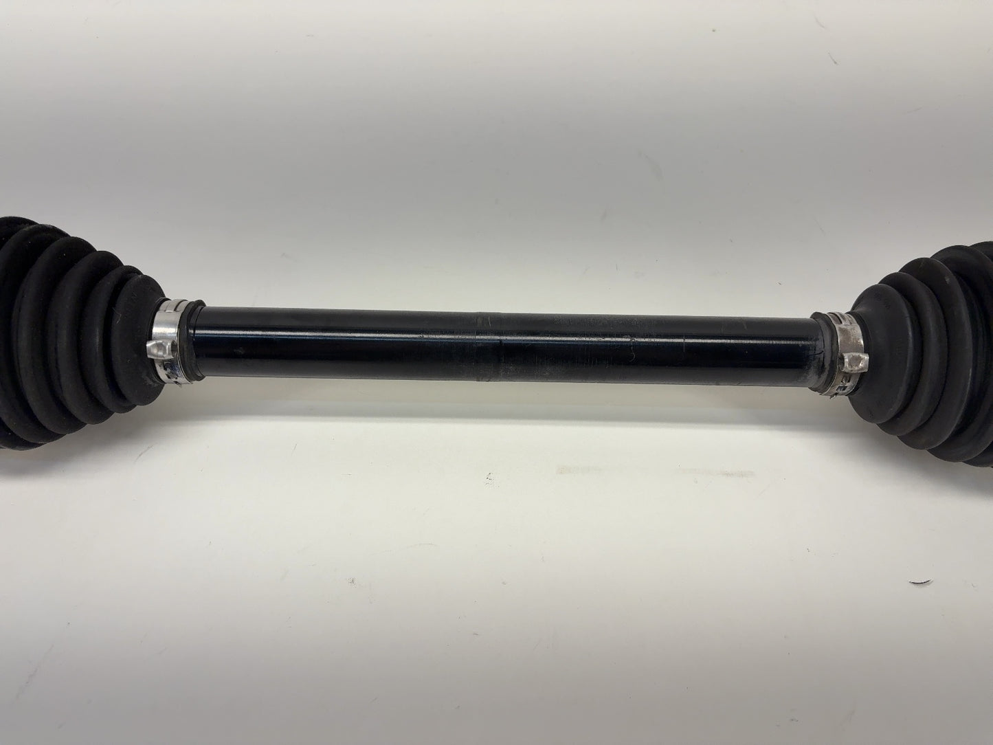 2015 Tesla Model S Front Left Axle Shaft 1030615-00-A