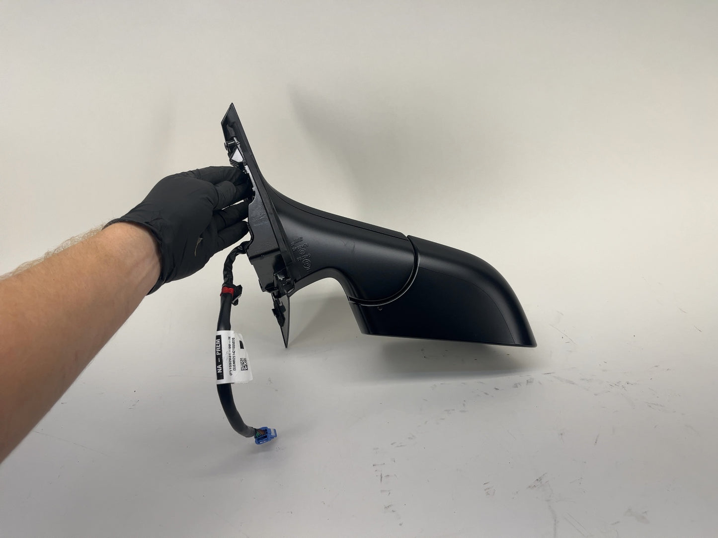 2025 Tesla Model 3 Highland Front Left Door Mirror Assembly 1592031-00-H