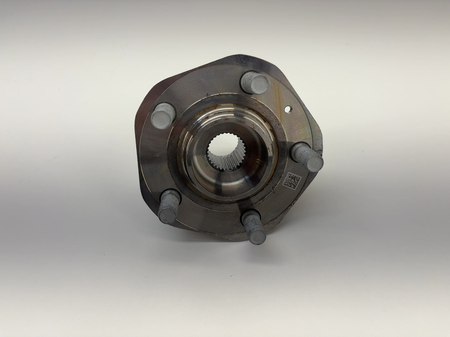 2026 Tesla Model Y Juniper Driven Hub Front 1044121-00-F
