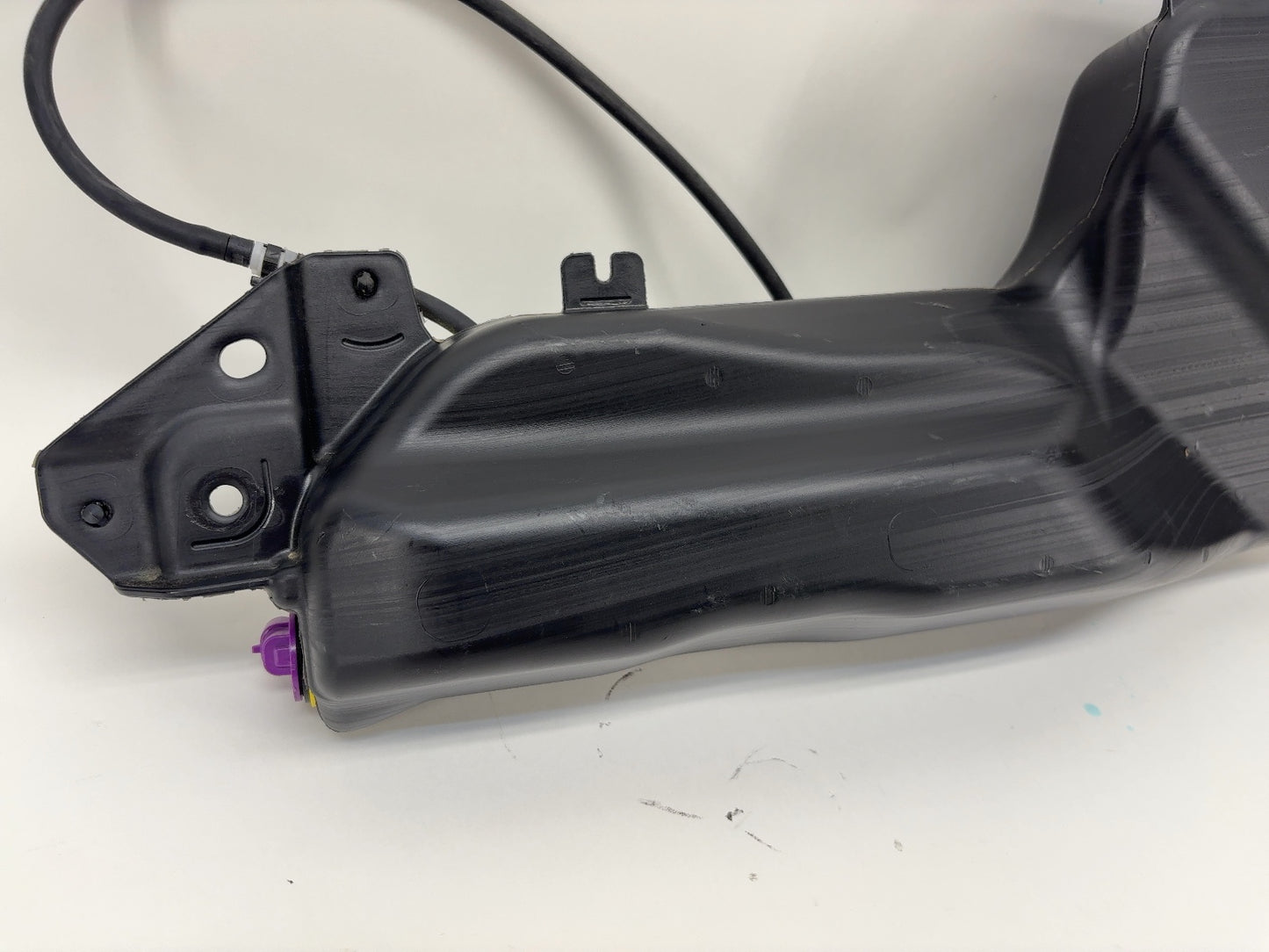 2026 Tesla Model Y Juniper Washer Tank System 2015516-00-B