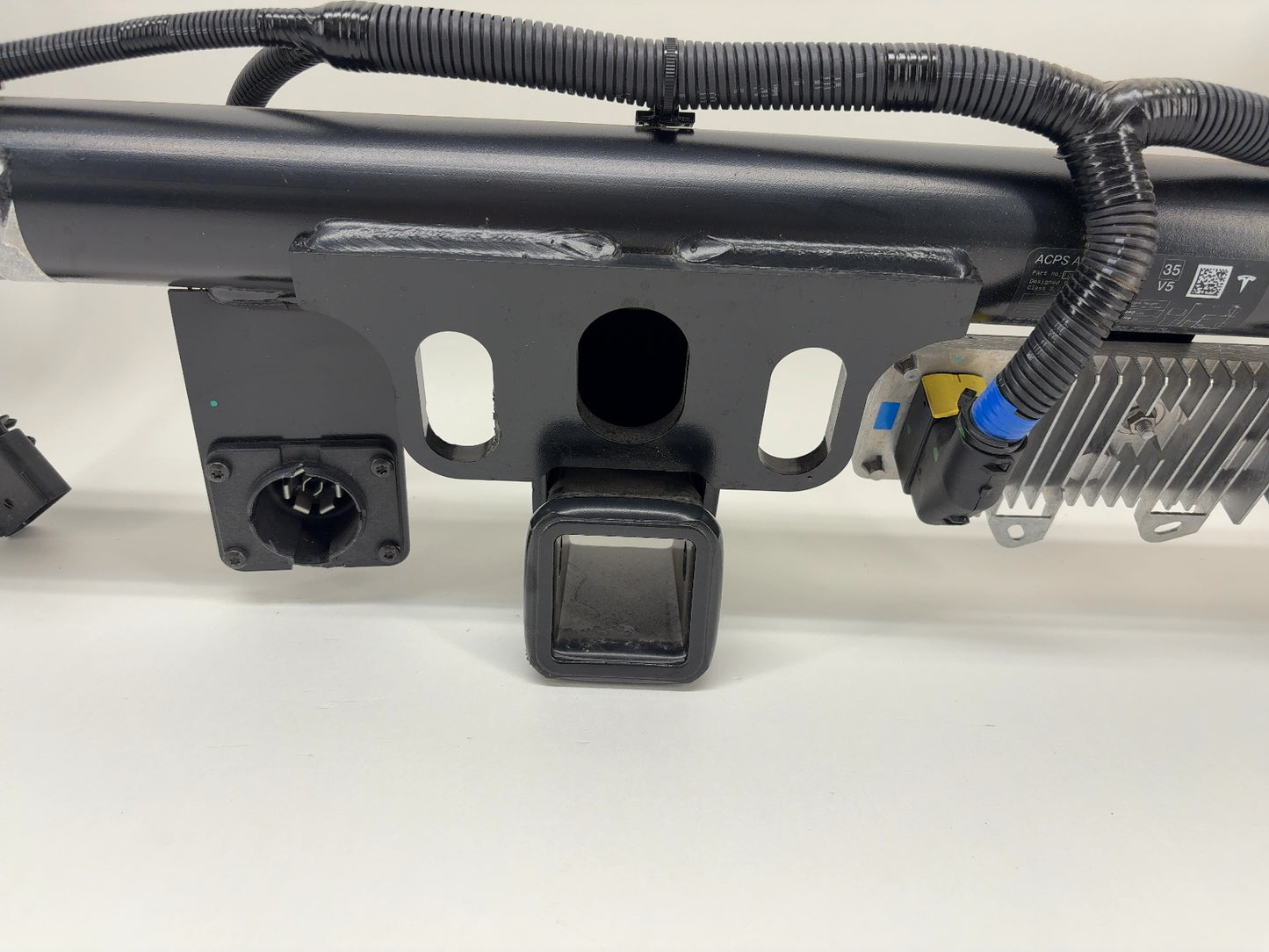 2026 Tesla Model Y Juniper Trailer Hitch Assembly 1514757-00-H