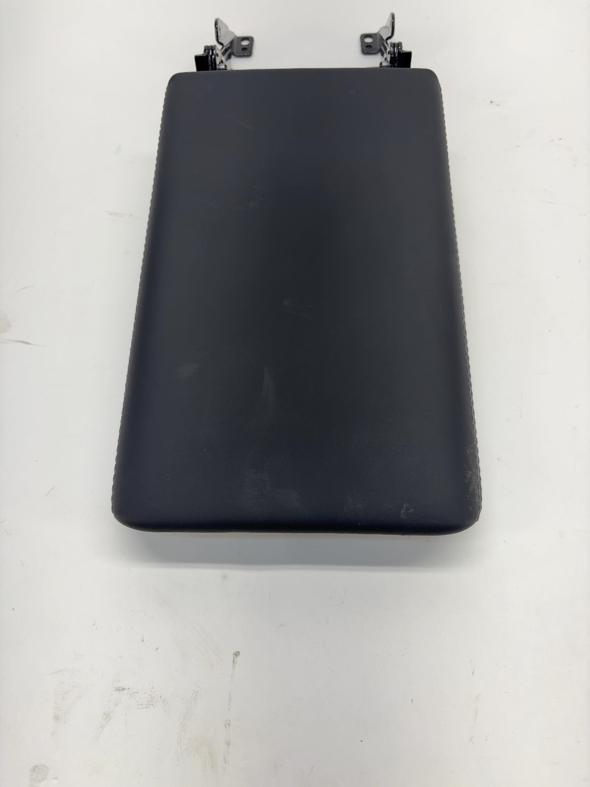 2026 Tesla Model Y Juniper Console Armrest 1878977-24-D