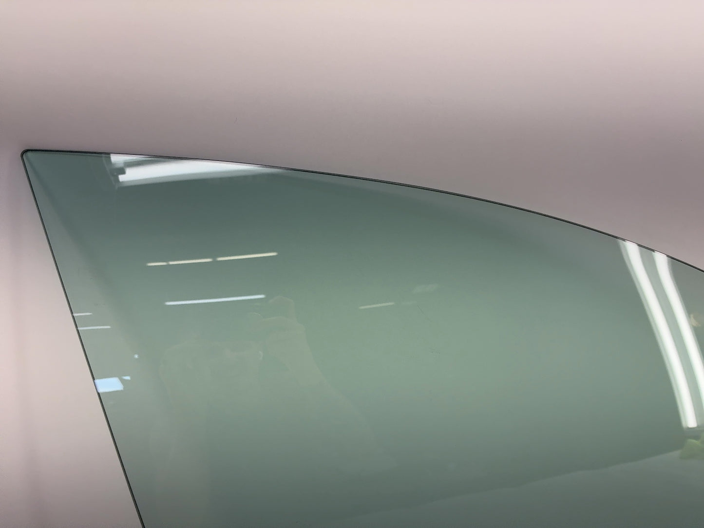 2023-2025 Tesla Model Y Front Right Door Glass Laminated 1906069-00-A