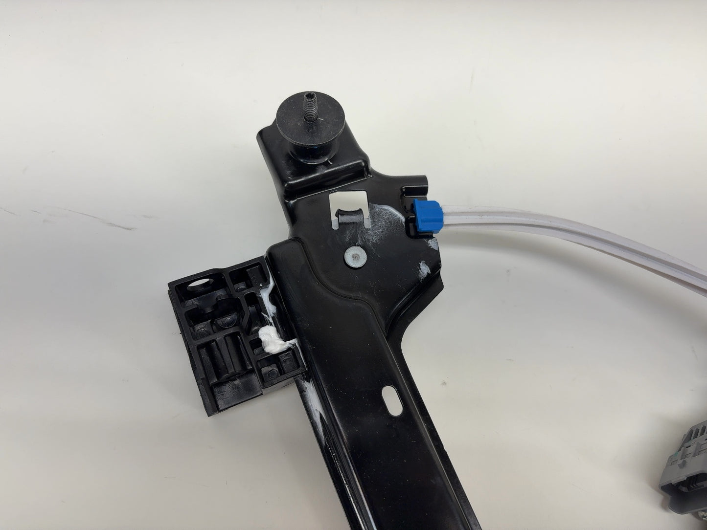 2020 Tesla Model X Rear Left Door Window Regulator 1028820-00-F