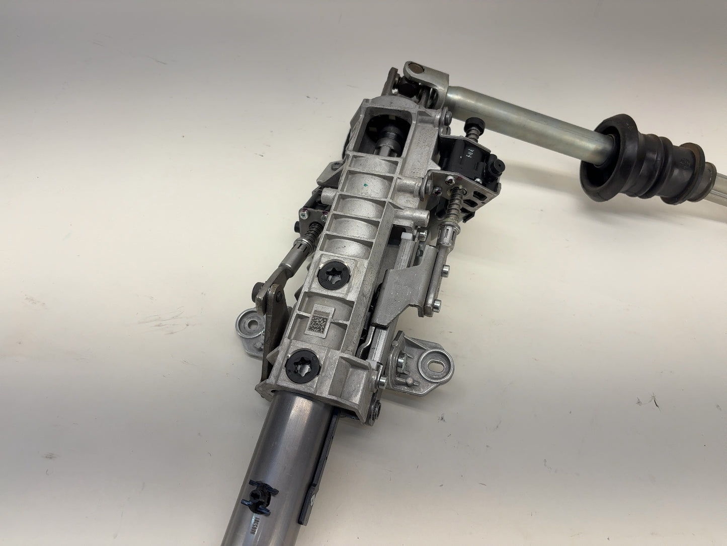 2025 Tesla Model Y Steering Column 1188811-00-E
