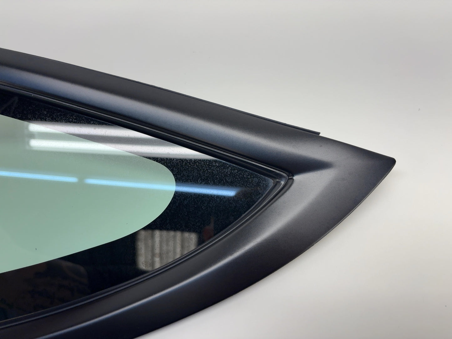 2021-2023 Tesla Model 3 Left Quarter Glass 1514978-01-C