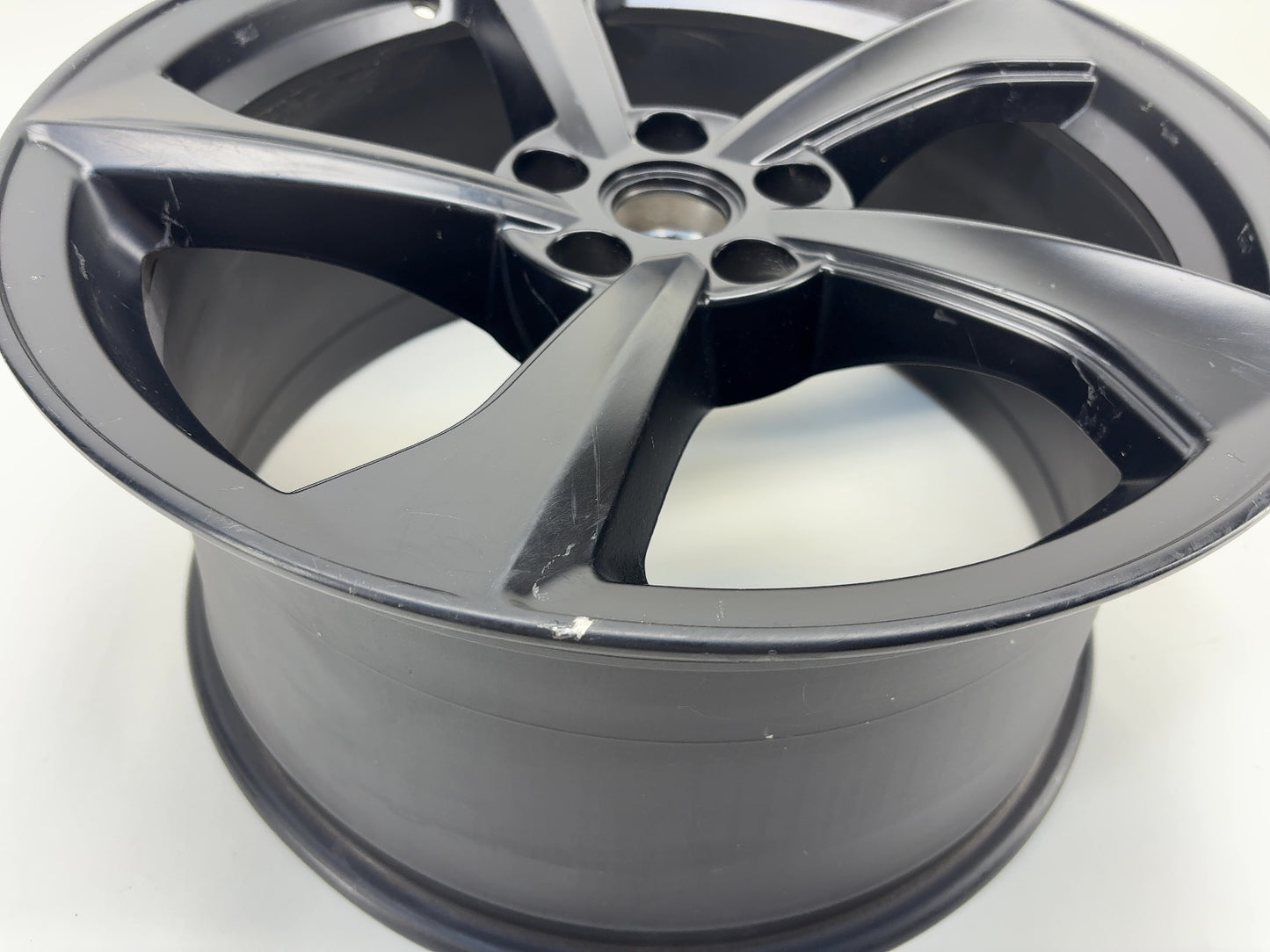 2026 Tesla Model Y Juniper Rim 19x9 2188226-00-B