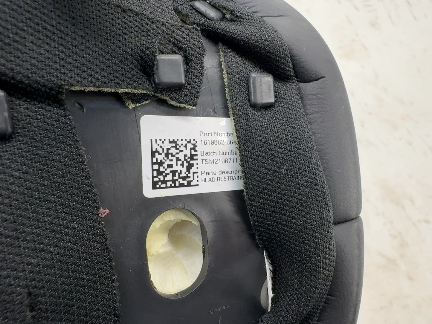 2021 Tesla Model S Headrest 1819862-06-A