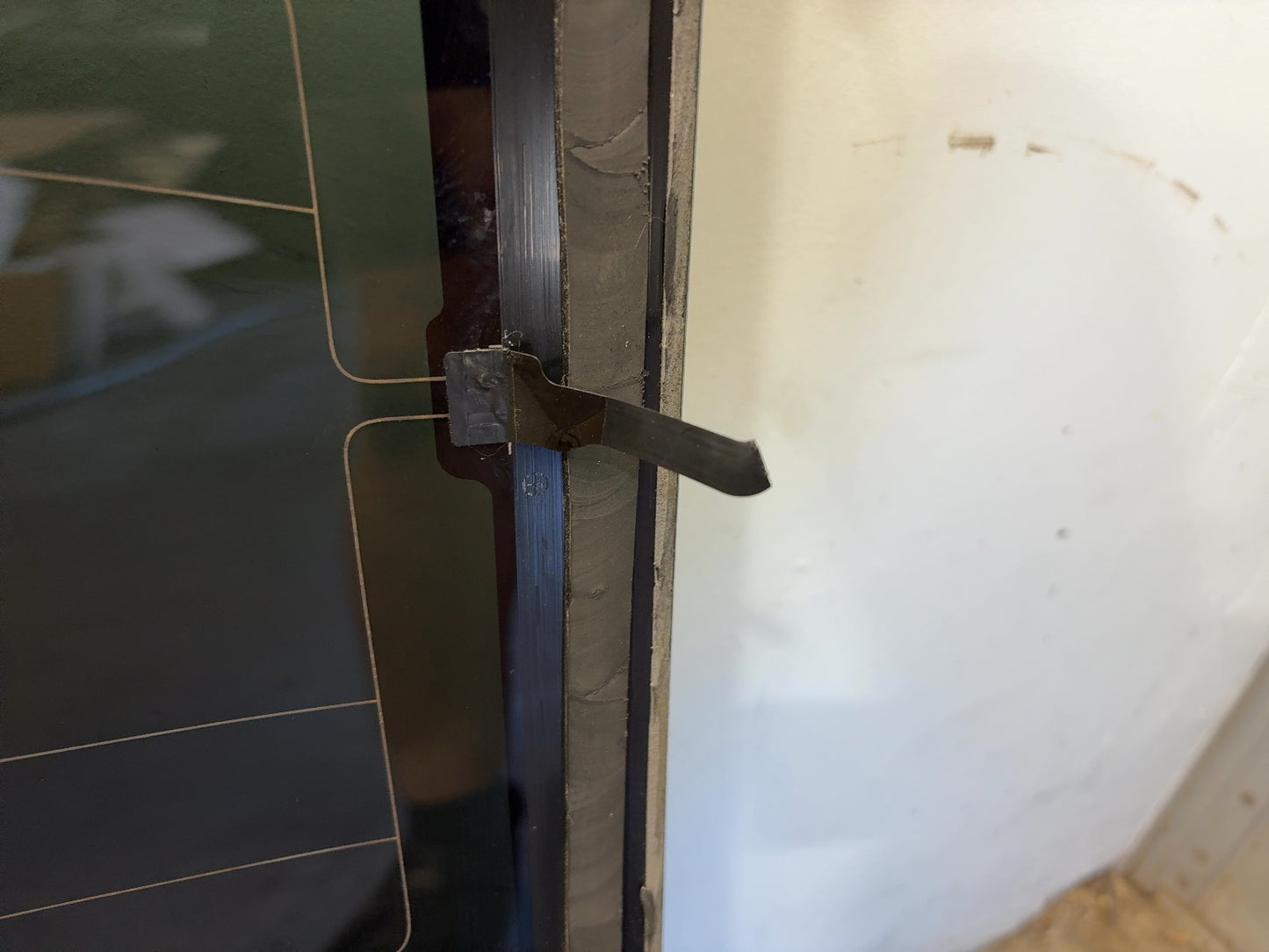 2021 Tesla Model 3 Back Glass Note 1472925-97-C